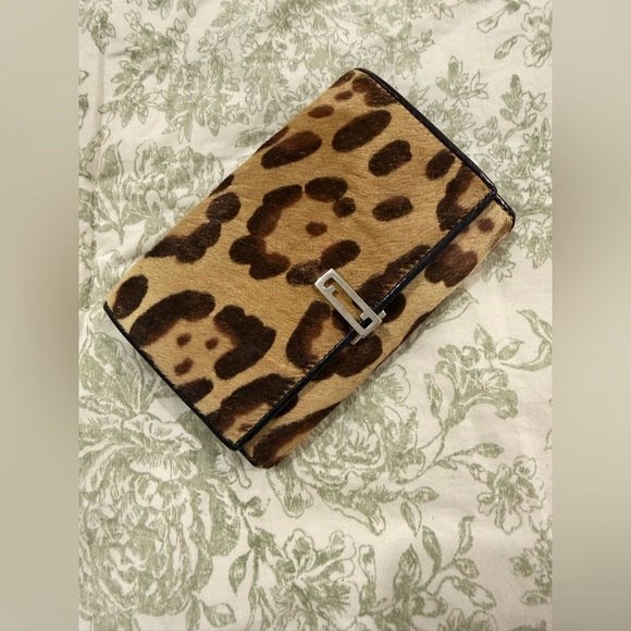 FENDI RARE ANIMAL PRINT HAIR ZIPPER WALLET - Picture 1 of 15